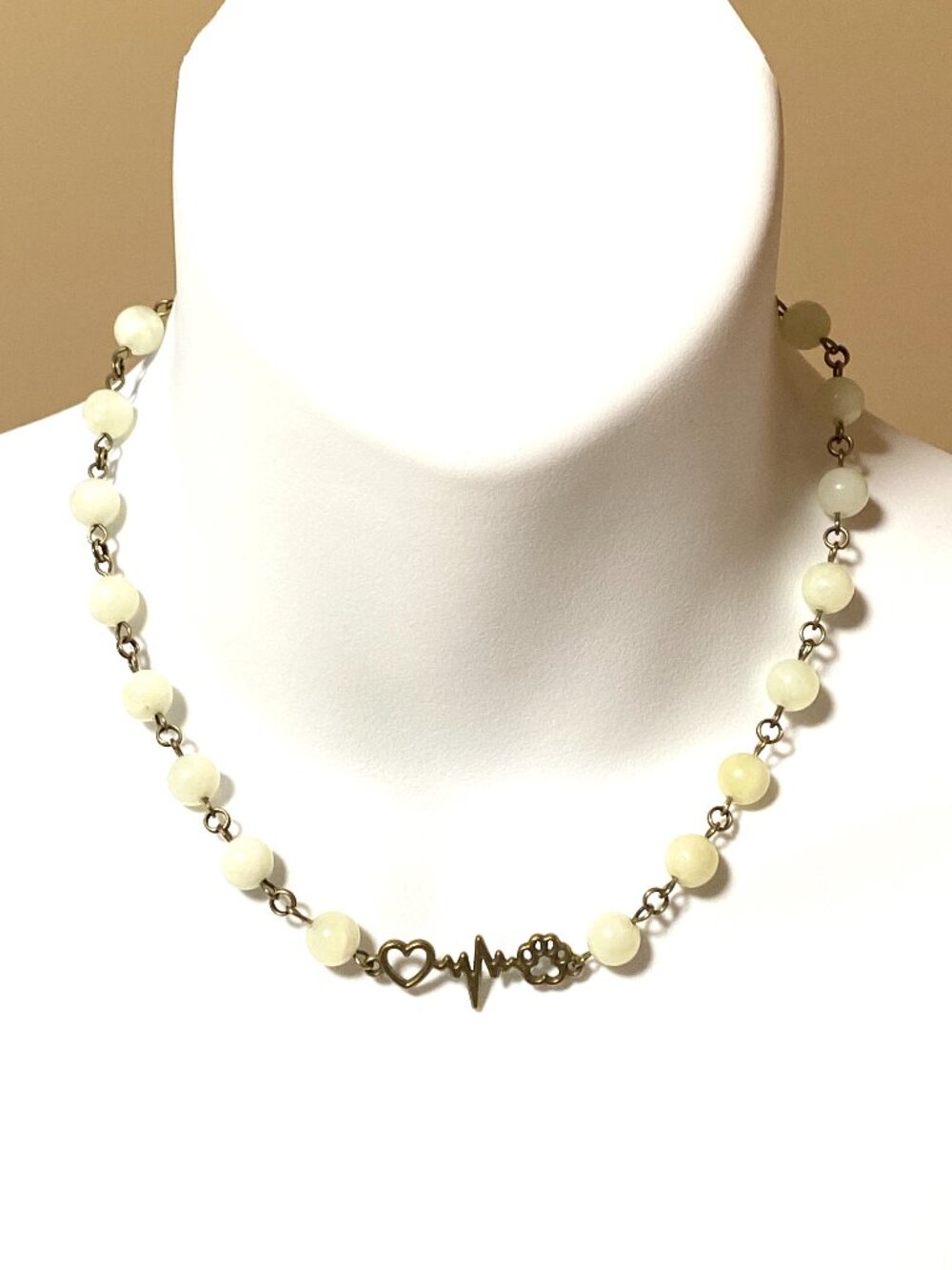 Pale Green Serpentine Short Necklace, Gemstone & Bronze Paw Print Heart Beat